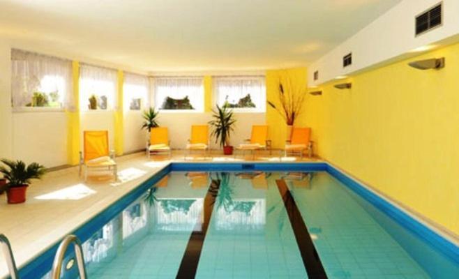 Hotel Lamm Naturns Kültér fotó