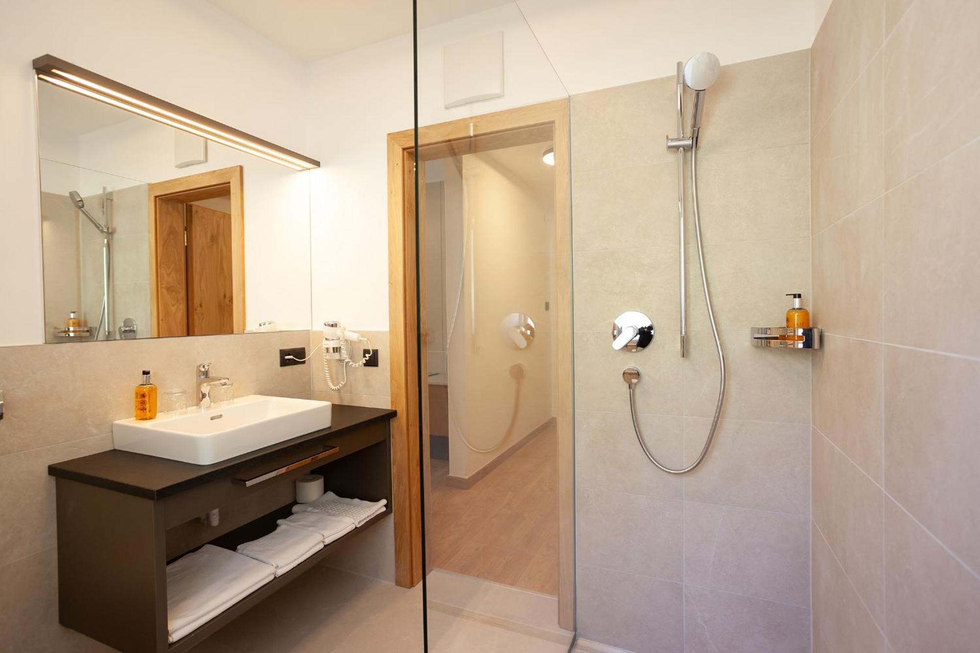 Hotel Lamm Naturns Kültér fotó
